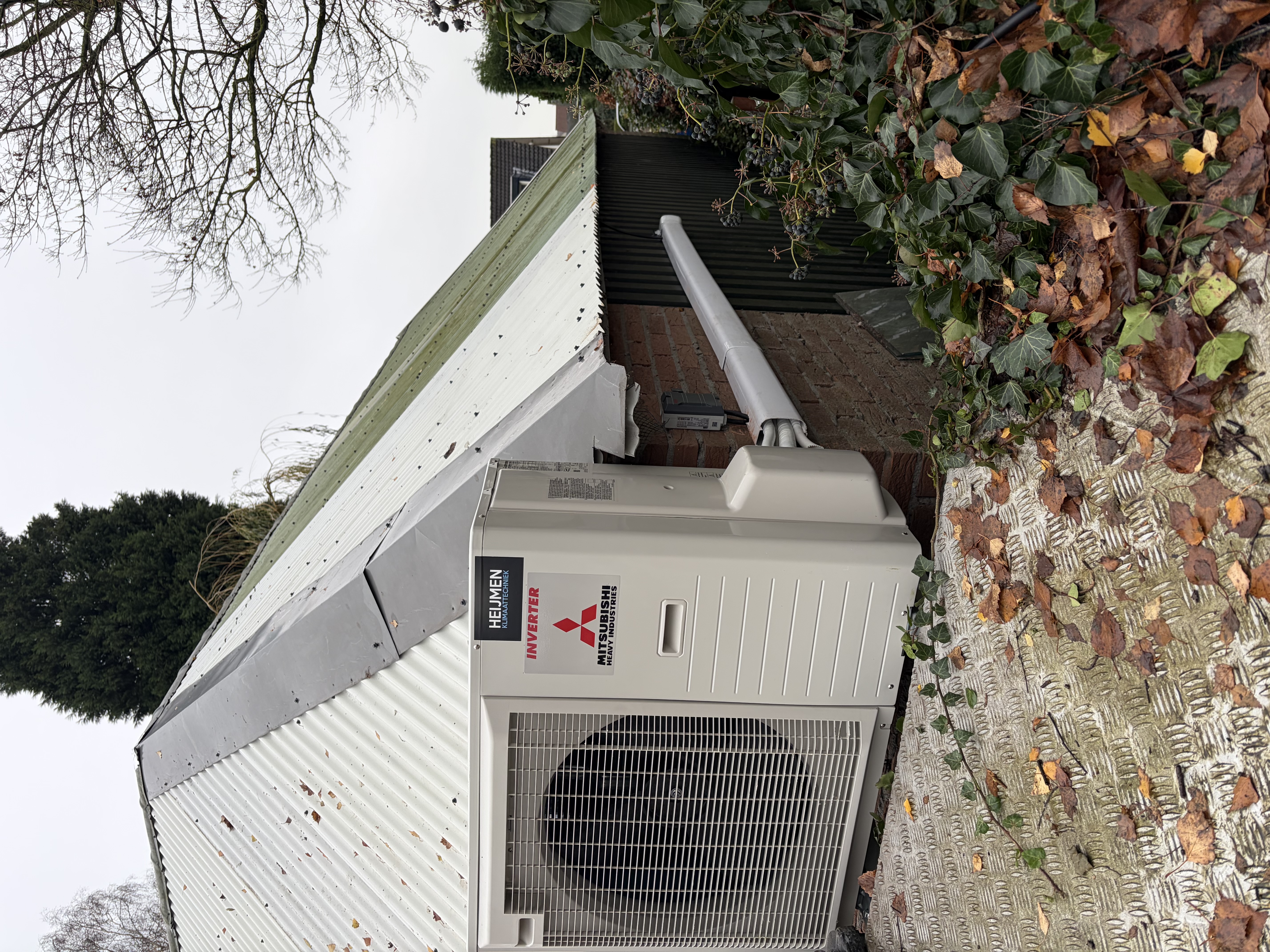 Buitenunit sportschool warmtepomp